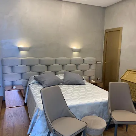 Civico Cinque Luxury סלרנו